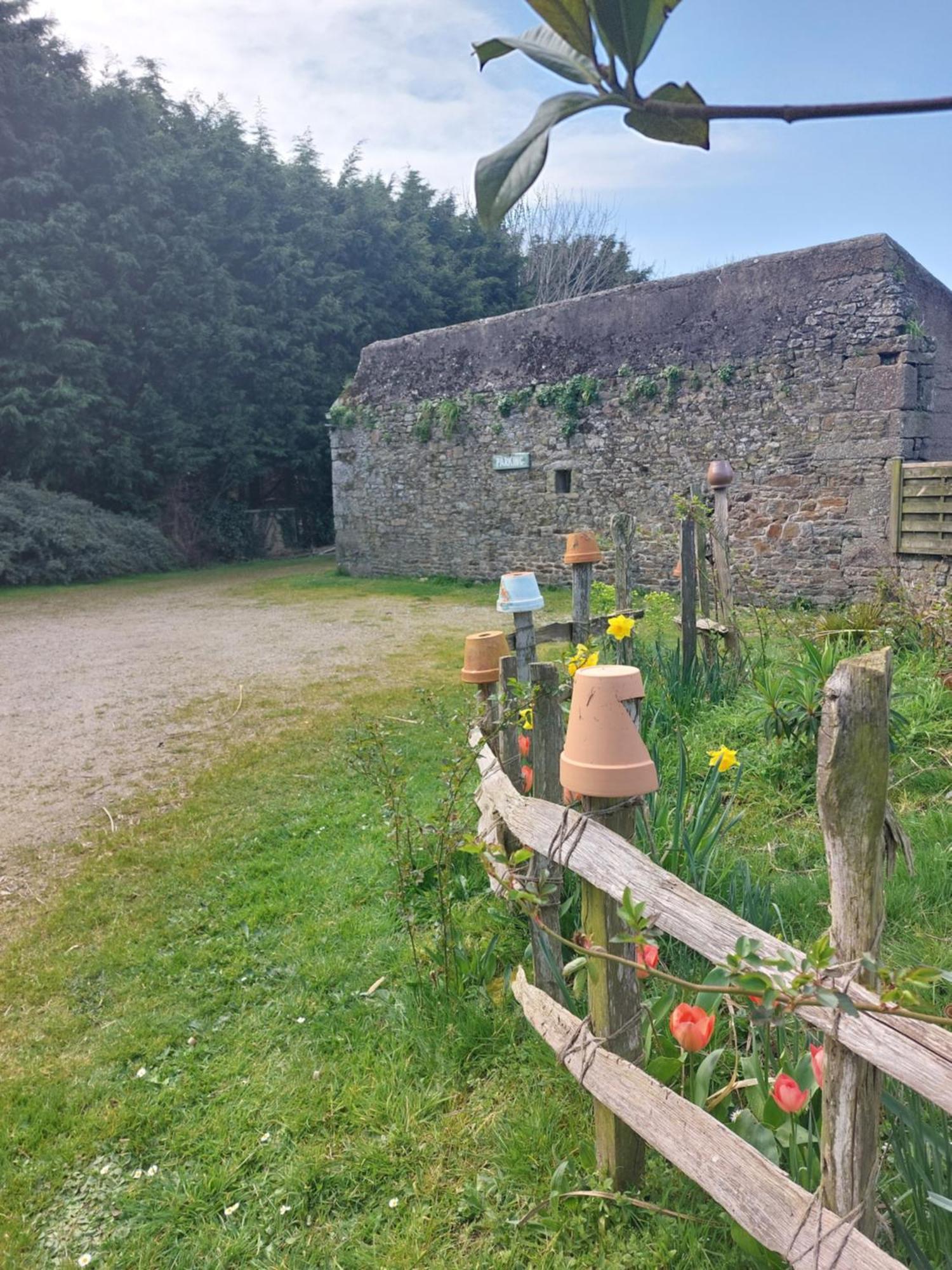 Bed and Breakfast Retour Aux Sources Gouberville Zewnętrze zdjęcie